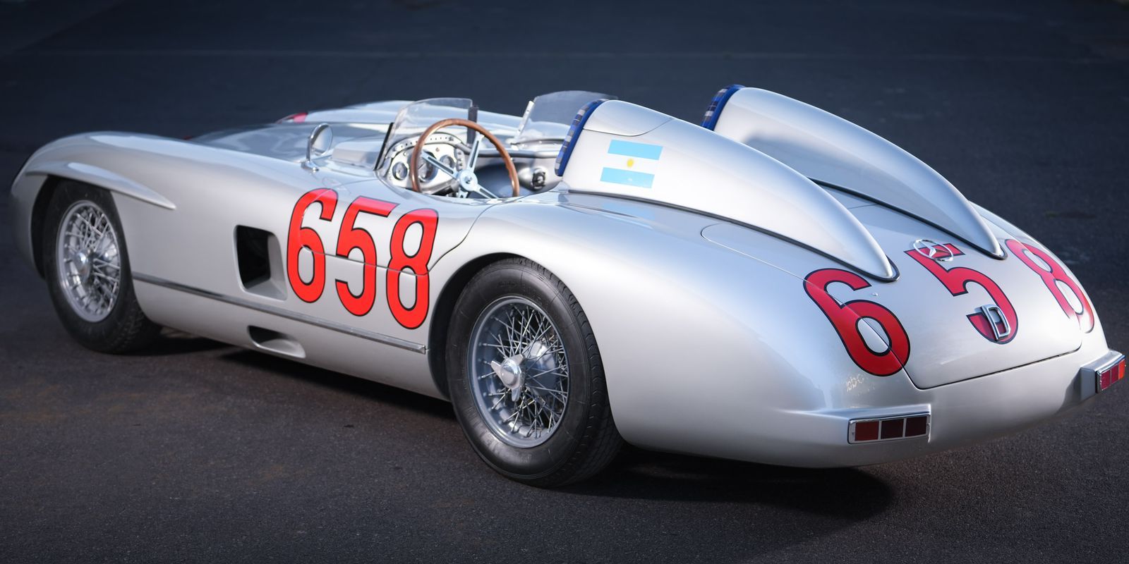 Mercedes 300 SLR Reborn